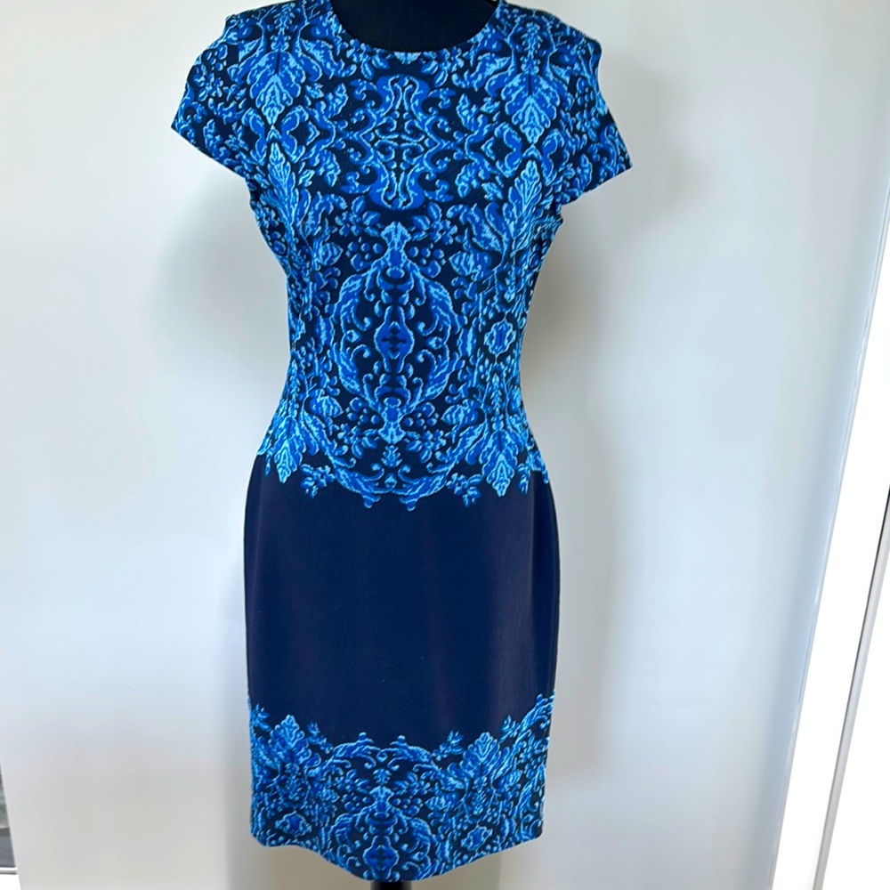 St John Elegant Blue Patterned Dress